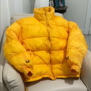Mens Puffy Yellow Jacket Size L 